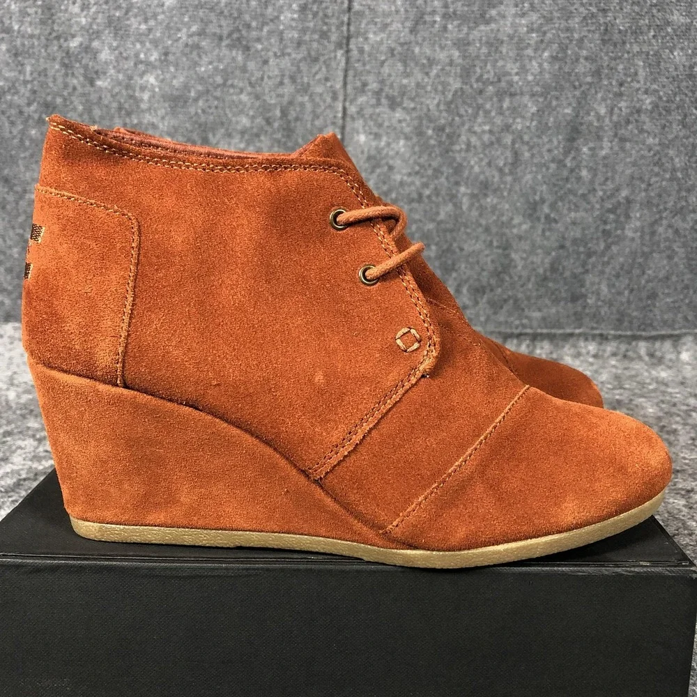 TOMS Boots Womens Size 9 Orange Suede Desert Wedge Lace Up Ankle Booties Shoes‎